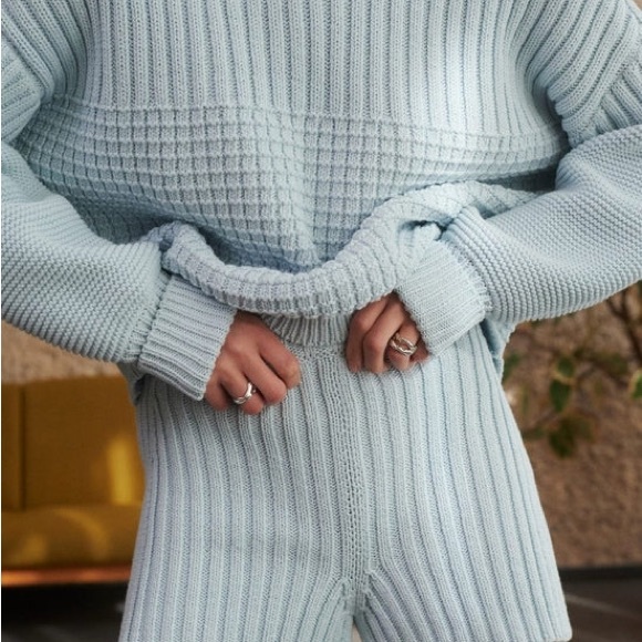 Knotty Ones Delcia Women's Rose Pink Sweater Set - Picture 9 of 12